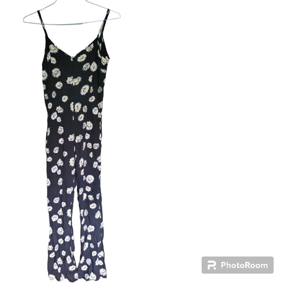 Volcom Daisy Covered Strappy Jumpsuit  - S - Picture 6 of 13